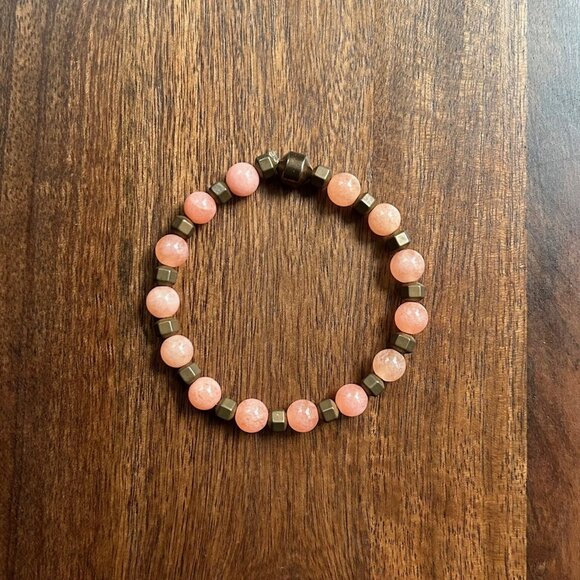 Agate and Hematite Stone Bracelet - Picture 3 of 5